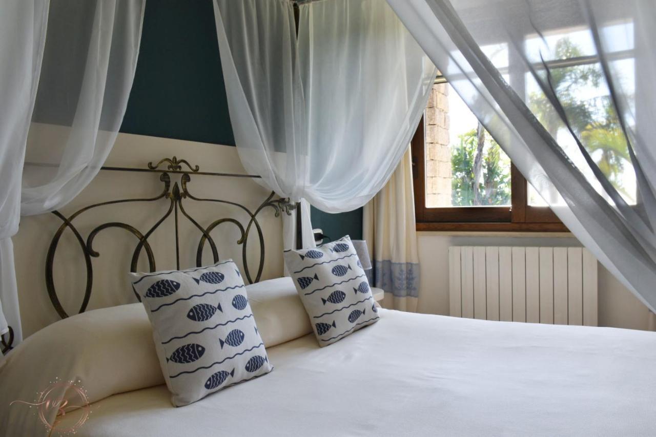 Villa Palmetto Santa Margherita di Pula Esterno foto