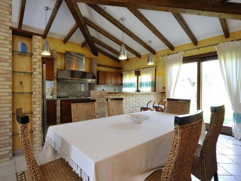 Villa Palmetto Santa Margherita di Pula Esterno foto